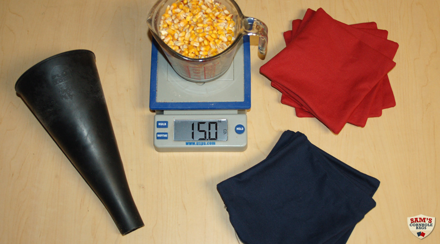 Weighing corn filling on a digital scale